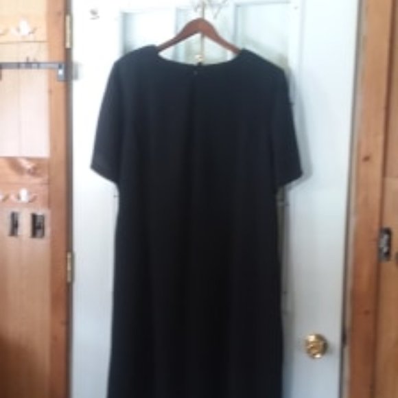 Sz 30W Plus Main St. Classics Black SS Poly Dress - Picture 2 of 8